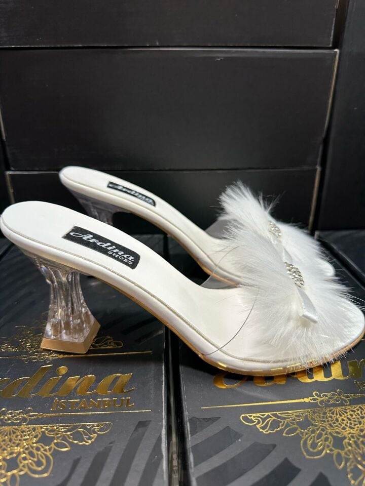 Ardina 722 Şeffaf Topuk Tüylü Terlik