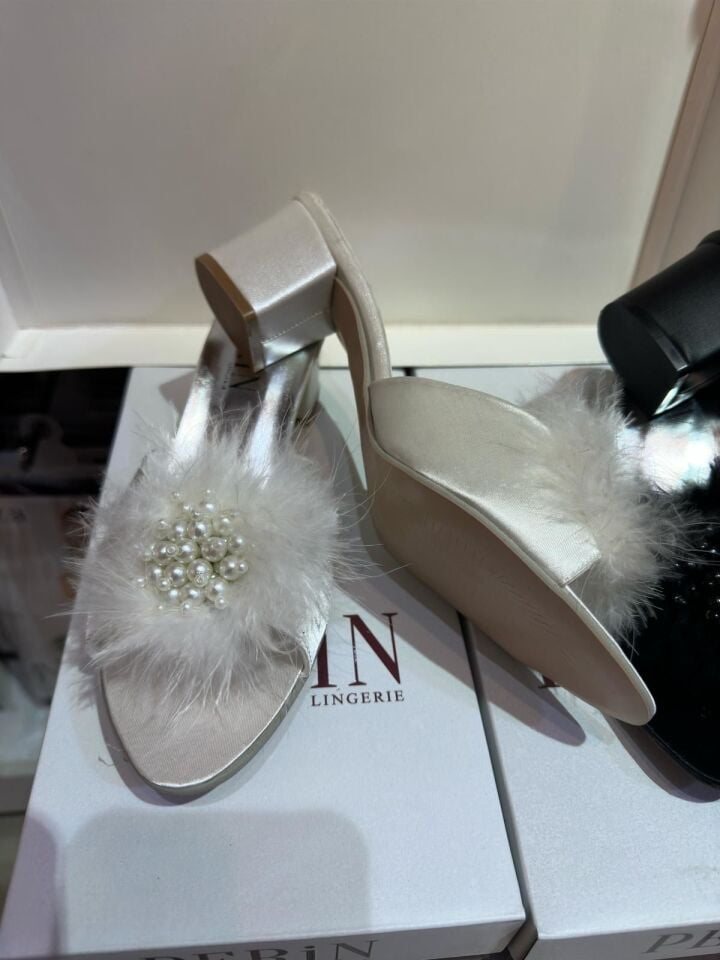 Perin 611 Kare Topuk Terlik